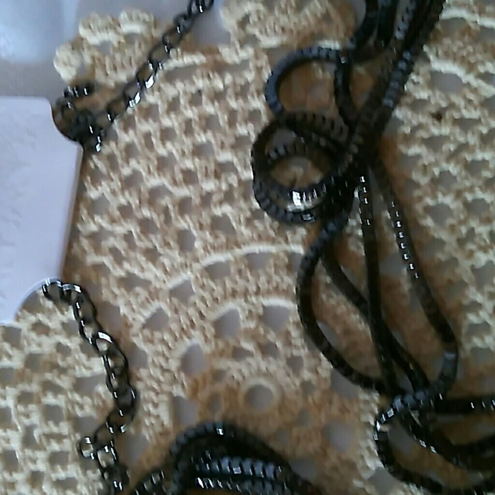 Necklace - Picture 3 of 3
